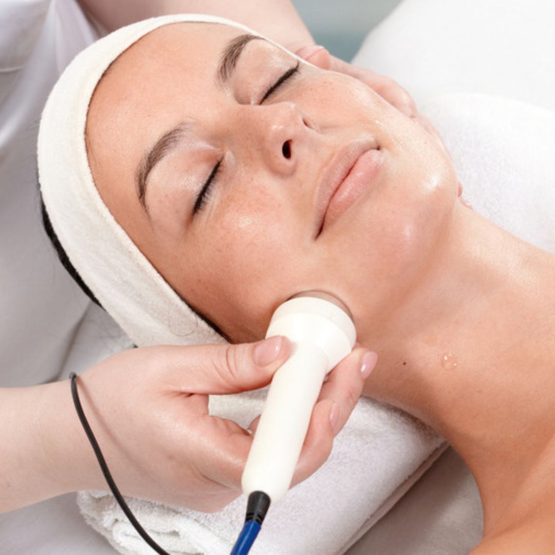 How HydraFacial Works: The Science Behind Glowing Skin