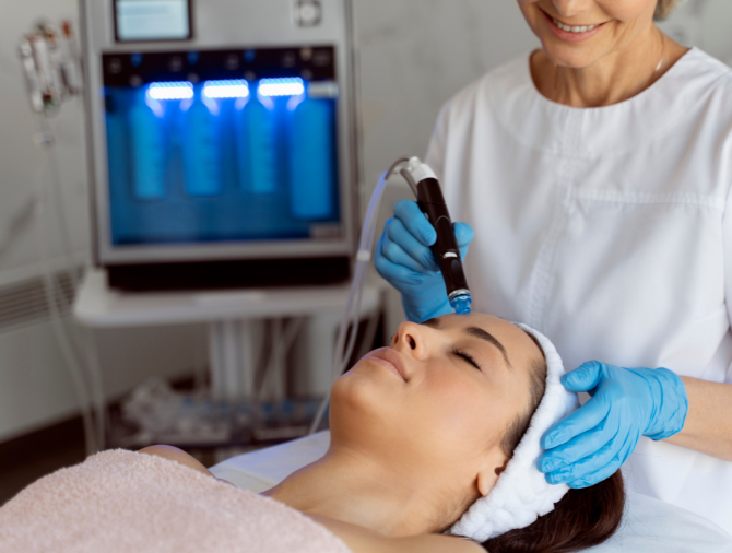 The Benefits of HydraFacial: A Comprehensive Guide