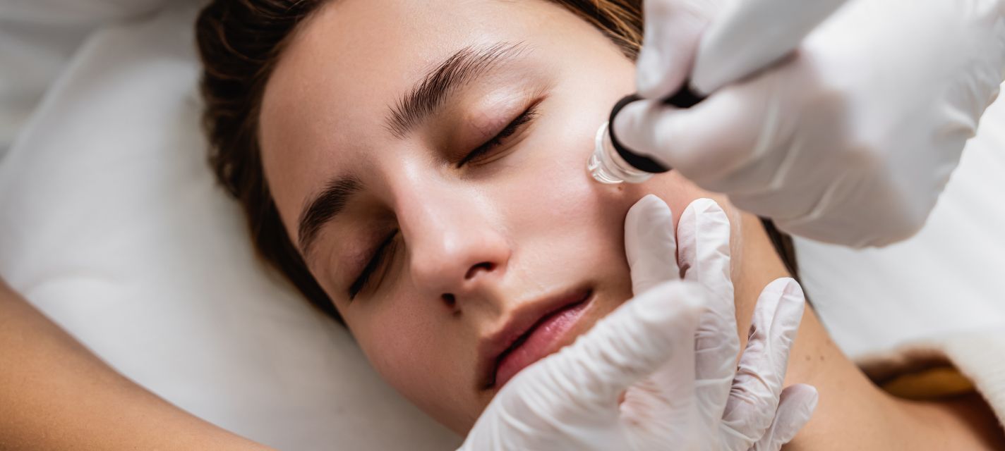 HydraFacial vs. Traditional Facials: Which One is Better for Your Skin?